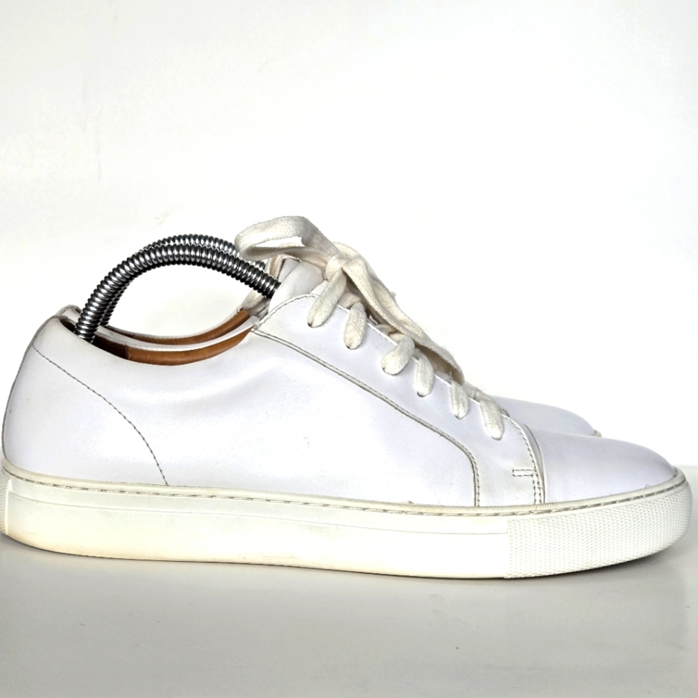 Mr. Bās Fashion for Aldoās White Leather Sneakers size 8